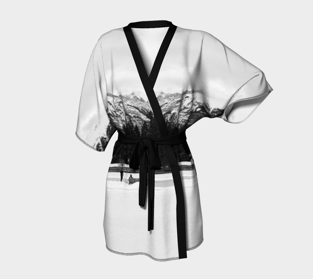 Mountain Rink Jasper ealanta robe Kimono Robe- ealanta Art Wear