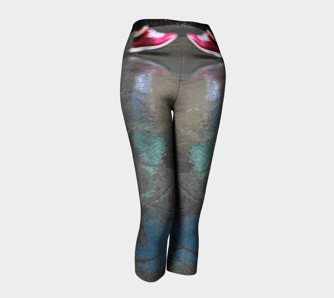 Walk in the Rain Capris- ealanta Art Wear